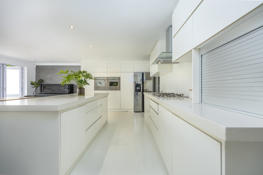 4 Bedroom Property for Sale in Kenridge Western Cape